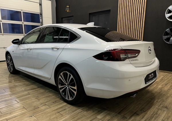 Opel Insignia cena 68900 przebieg: 142000, rok produkcji 2018 z Stronie Śląskie małe 704